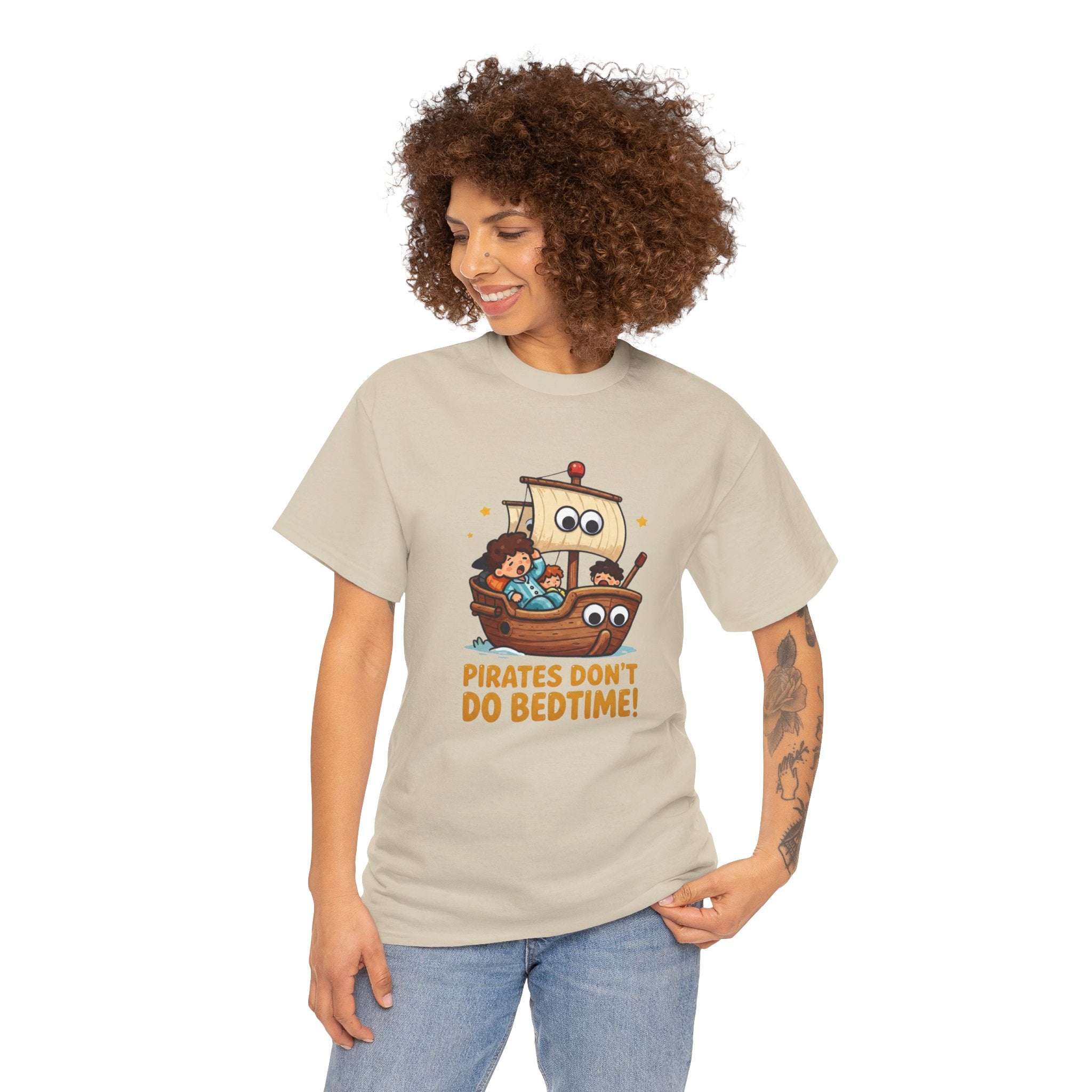 Pirates Don't Do Bedtime T-Shirt – Funny Parenting Pirate Kids in Pyjamas | Nautical Bedtime Humour Graphic Tee