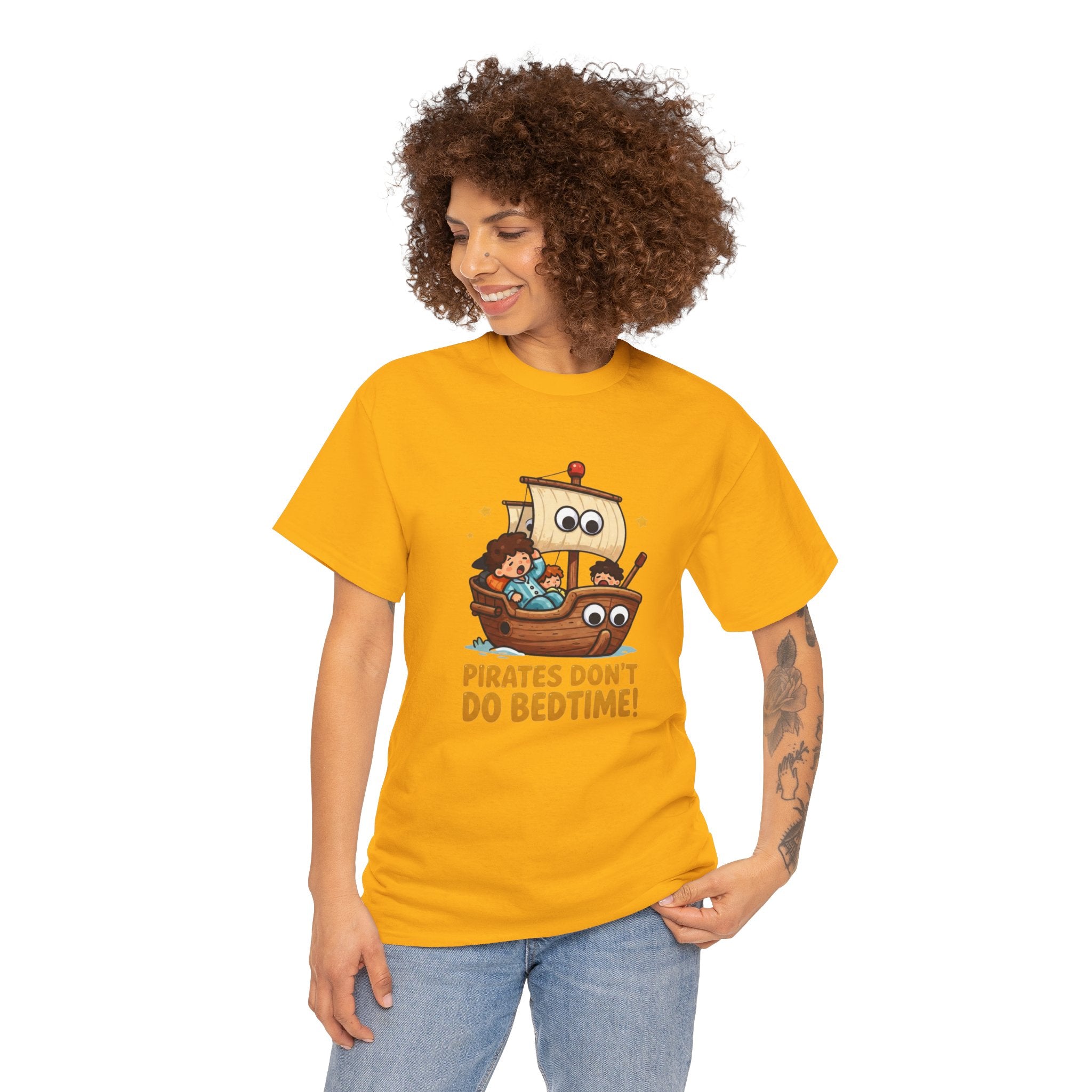 Pirates Don't Do Bedtime T-Shirt – Funny Parenting Pirate Kids in Pyjamas | Nautical Bedtime Humour Graphic Tee