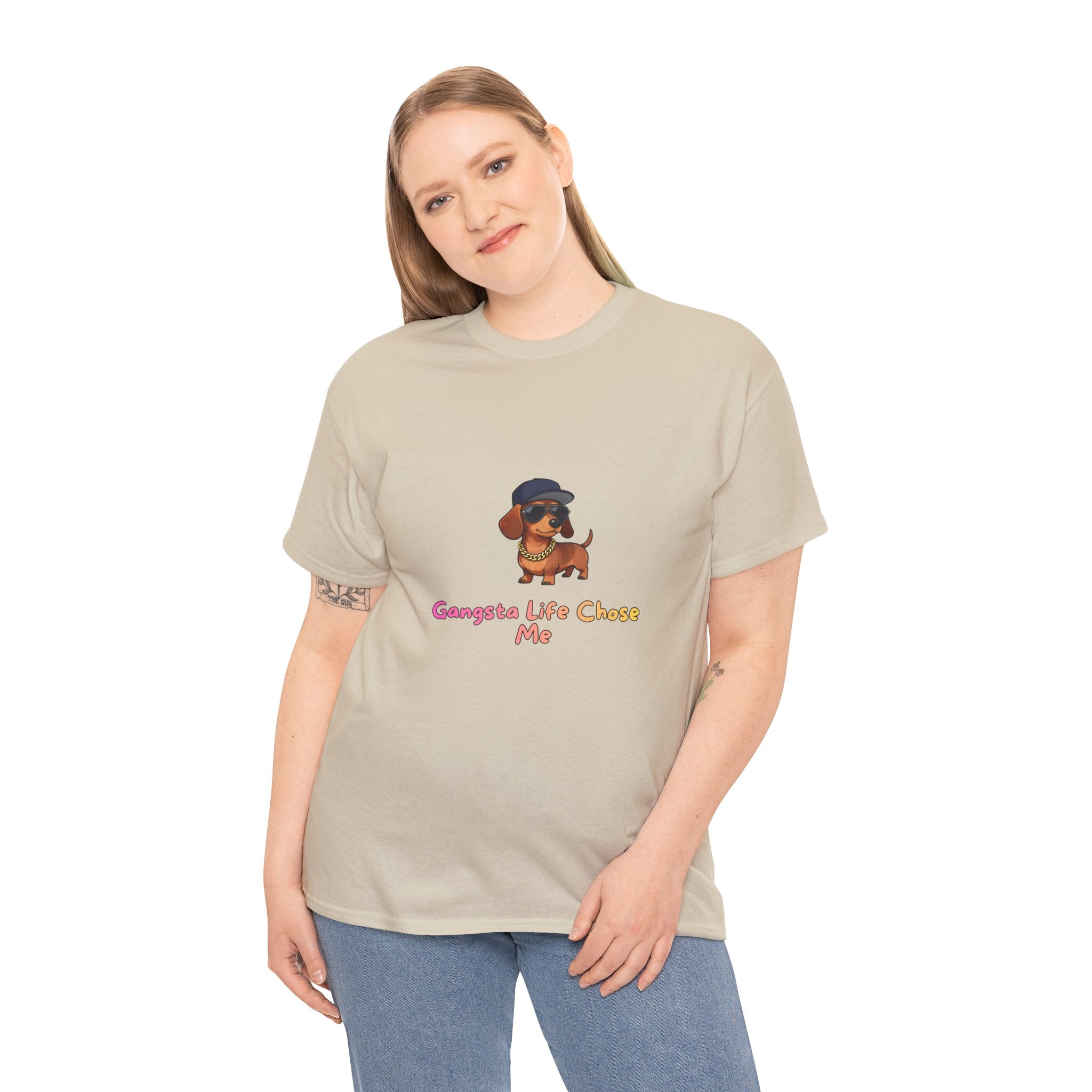 Gangsta Life Chose Me T-Shirt – Funny Hip Hop Dachshund Gold Chain Snapback | Sausage Dog Wiener Dog Street Style Tee
