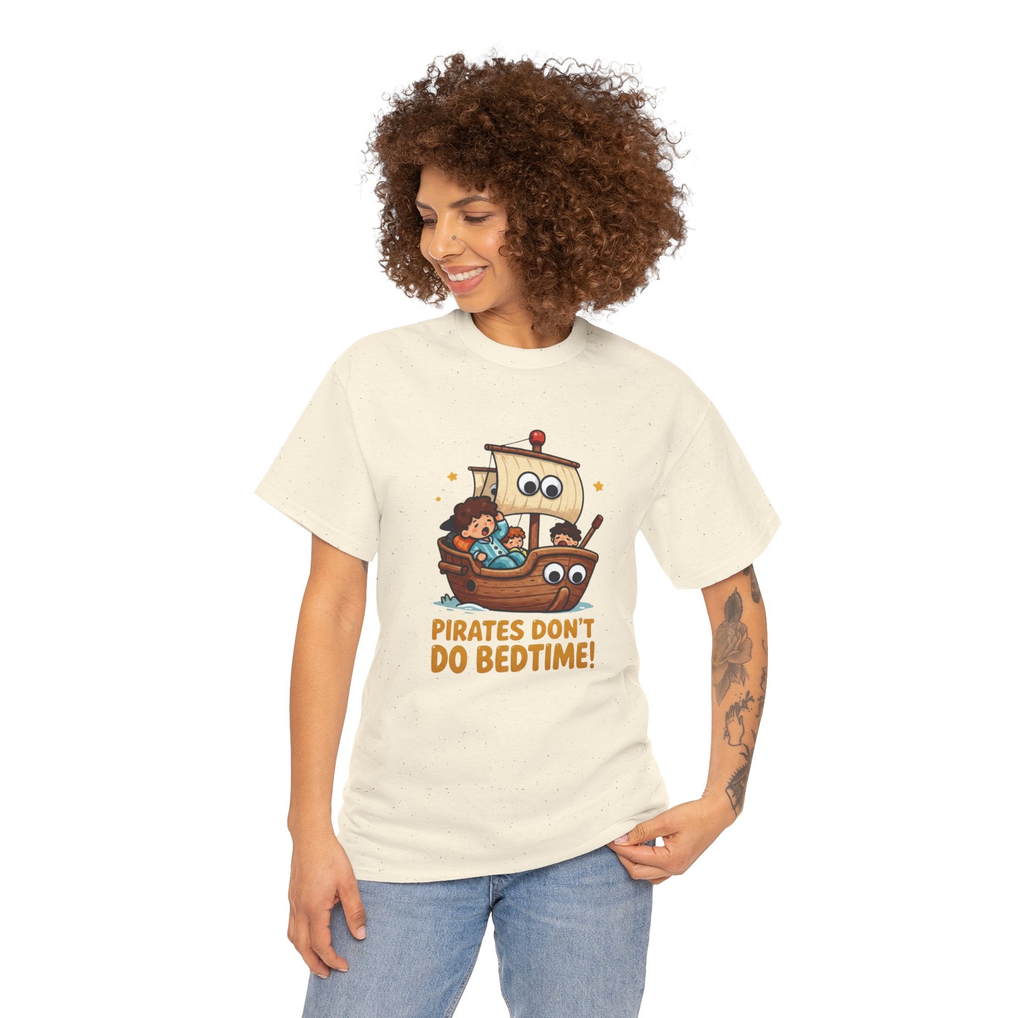 Pirates Don't Do Bedtime T-Shirt – Funny Parenting Pirate Kids in Pyjamas | Nautical Bedtime Humour Graphic Tee