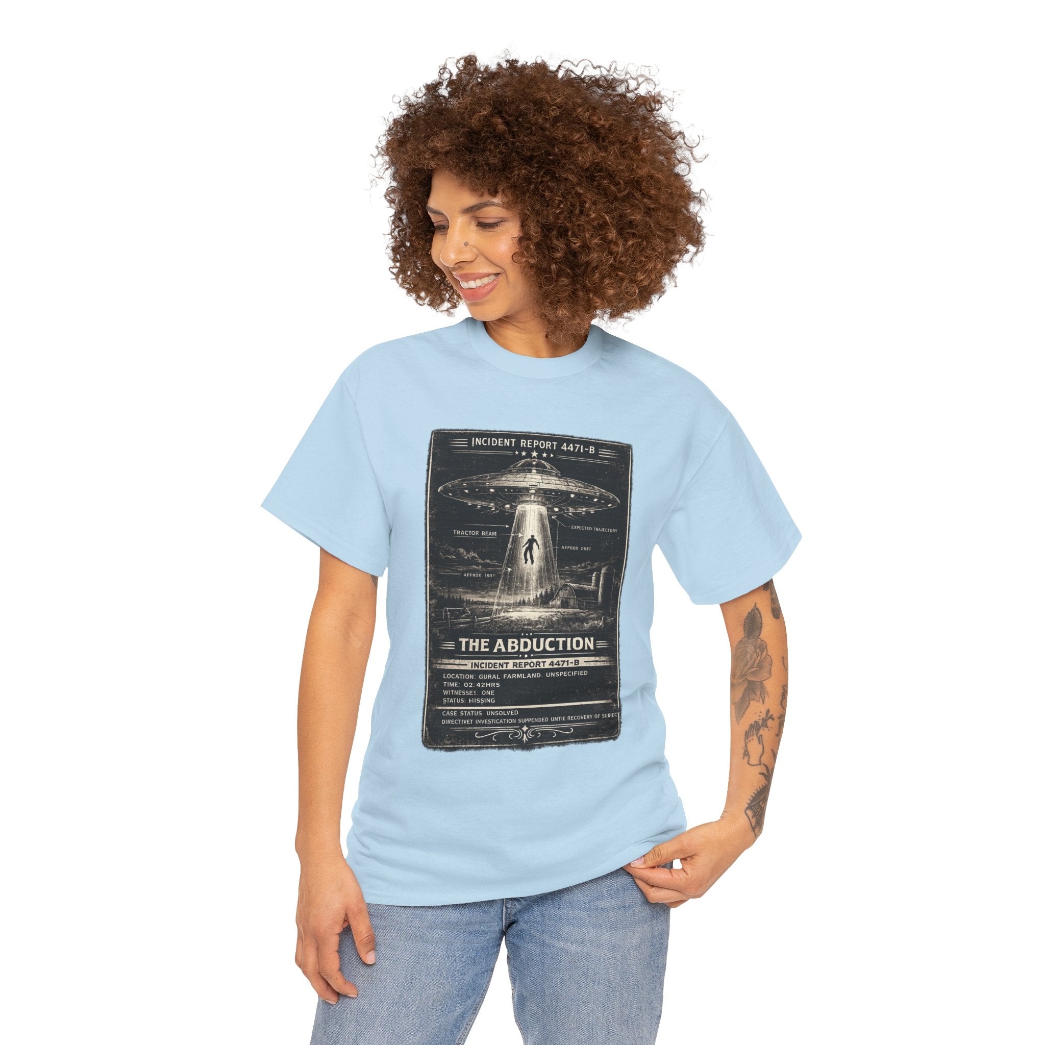 The Abduction – Close Encounter Tractor Beam Field Incident Report Vintage UFO Graphic T-Shirt