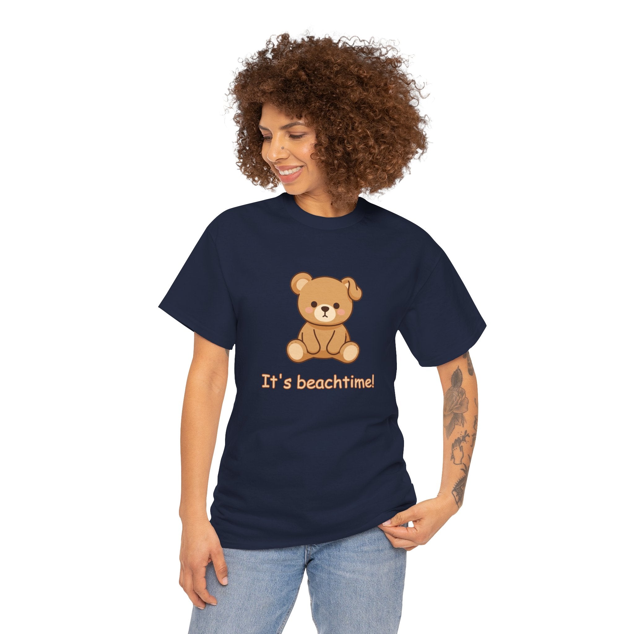 T-Shirt - Cute Teddy "It's Beachtime!" Graphic Tee - Cute Teddy Bear - BUSHY - T-Shirt The Bear With One Wonky Ear & Zero Regrets
